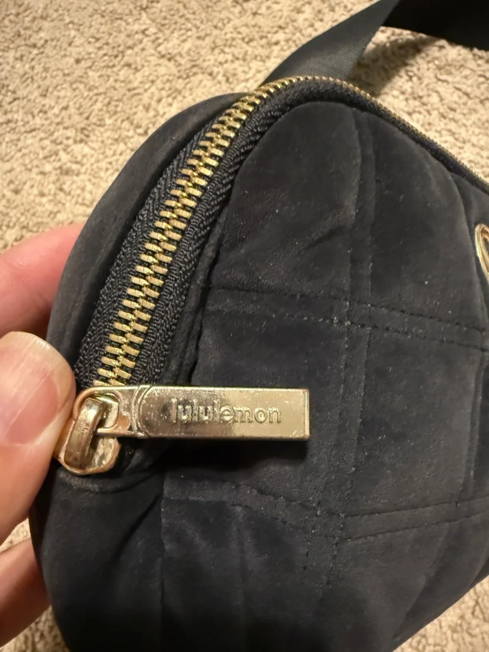 Lululemon Velvet Quilted Belt Bag Black